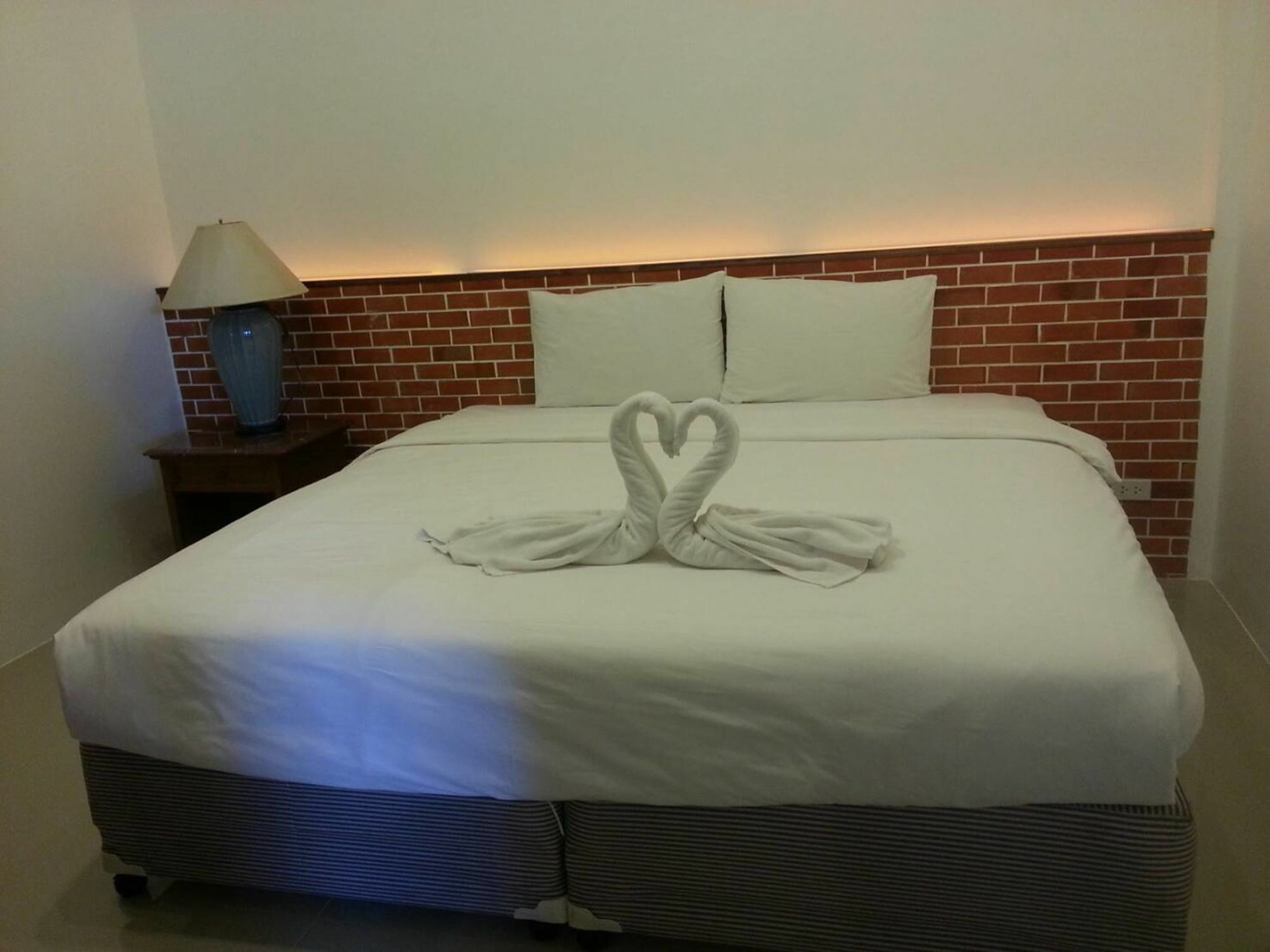 Baan Noppadol Hua Hin Loft Hotel Exterior photo